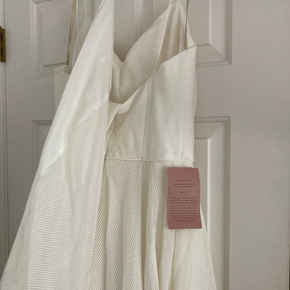 NWT BHLDN Jenny Yoo Piper Fit Flare Ribbed Wedding Dress with Train L375 - Picture 4 of 13